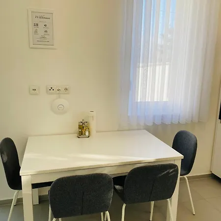 Koblenzer Naturhaus & *