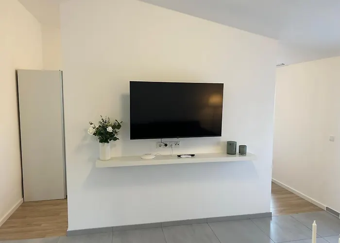 Koblenzer Naturhaus & *